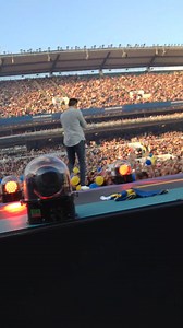 I’ll pretend this concert is recent 😭 #liam #liampayne #1d #onedirection #celebrity | Fans 1D