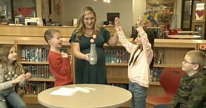 Weather experiment: Floating ping pong ball
