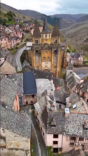 Saint Faith Abbey Church of Conques . Abbatiale Sainte-Foy de Conques