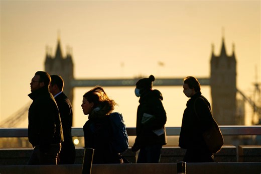 UK on course for a deep recession as downturn worsens