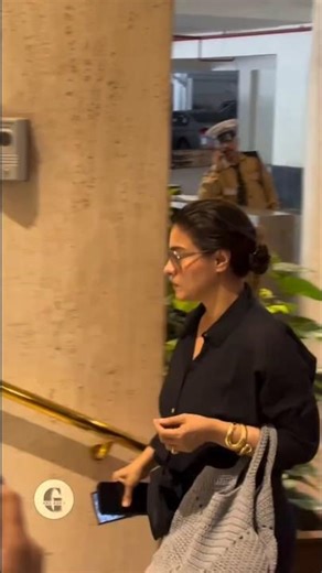 Kajol hot licking Shahrukh Khan love story 4K WhatsApp video