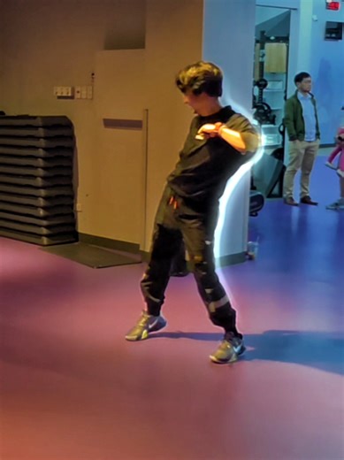 late post 1st dance for this year 2026. 🗓️💃 Choreo by Coach @quinnalvz Anytime Fitness Eton City Square #dance #fyp
