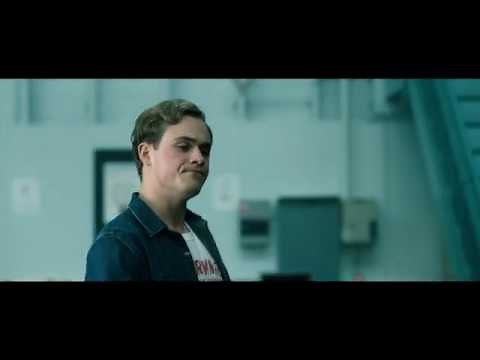 POWER RANGERS-The Bully Of Detention