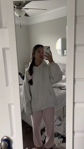 VLOG TIME 💐 such a fun day #dayinmylife #vlog #morningvlog #grwm #vlogs #fyp #grwmvlog #morningvlog #ootd #outfit #grwmacc #outfitinspo