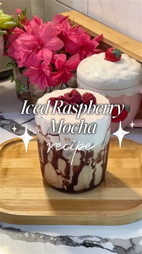 Iced Raspberry Mocha Recipe #coffee #homecafe #mocha