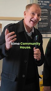 A lovely visit to Alma Road Community House. Jade, along with locals Marian and Peter, gave me a tour of the vibrant gardens that are bringing new life to the space. I have fond memories of bringing my kids here and it’s heartening to see the community coming together to make it even better. To find out about events and programs run by the Community House, head to: https://www.nhvic.org.au/alma-road-community-house. | David Southwick MP