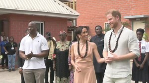 504K views · 10K reactions | VIDEO: Prince Harry, Meghan Arrive In Nigeria To Champion The Invictus Games https://leadership.ng/pictorial-prince-harry-meghan-arrive-in-nigeria-to-champion-the-invictus-games/ | Leadership News | Facebook