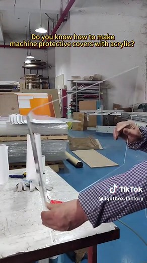 Lizi lightbox factory on TikTok