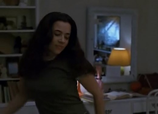 Freaks and Geeks - Lindsay dancing to "Box of Rain" by Grateful Dead