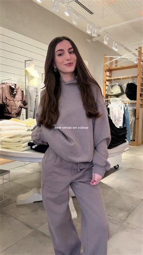 hello satellite @Garage Clothing #iweargarage #garagepartner #sweatset #colordrop #beige #sweatpant
