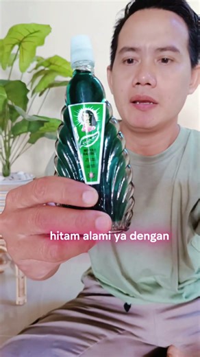 cara menghitamkan rambut secara Alami minyak urang aring