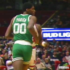 Look back at Patrick Ewing dropping 51 PTS on the Boston Celtics on 3/24/1990! BOS hosts the Knicks at 7:30pm/et on NBA on TNT. | NBA