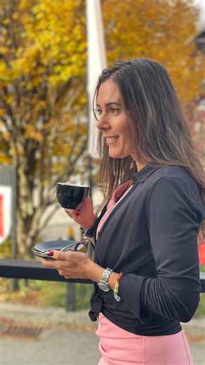 Helmine Thiele l Kinder- Gesundheit l Lifestyle on Instagram: "Warum ist mein Kind STÄNDIG krank? Die Antwort liegt im DARM 💩 In meiner Praxis sehe ich es täglich: 90 % der dauerkranken Kinder haben ein Darmproblem – wird aber beim Kinderarzt fast nie überprüft. ➡️ Warum der Darm? Der Darm macht 70 % des Immunsystems aus. Ist die Darmflora gestört: → Immunsystem läuft nur auf 30 % → Infekte kommen ständig zurück → Antibiotika verschlechtern oft alles → Teufelskreis ➡️ Woran erkennst du ein Darm