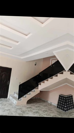 To let : 3 Bedroom Duplex with full modern facilities at Bollard, Akala Express Rent : 3m Send direct message on: 2359135343292 #houseinib#agentinibadan# @omooniagentofib.
