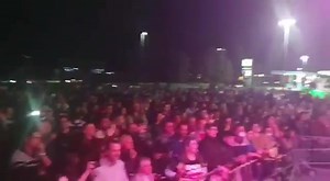 57K views · 2.3K reactions | Sempre dal Centro Commerciali Le Sorgenti Frosinone Gigione con il brano "Aiz Aiz" Grazie a tutta la ciociaria.Vi aspetto in tanti per il Pranzo Spettacolo con ballo con Gigione Domenica 13 Novembre ore 13:00 presso “La BALERA ROMANA” in via Nomentana 1111 (ROMA). Per info e prenotazioni: 3332633731-0682000069 | Gigione | Facebook