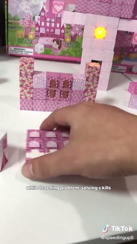 Want to choose an educational toy for your child but worry it might be too complicated to understand, too simple to be effective, unsafe in materials, or that your child will lose interest quickly? I've encountered too many pitfalls! This princess castle magnetic building blocks precisely address all mothers' concerns! Combining beauty, intelligence, and safety, the more the child plays, the smarter they get, and the more assured the mother feels～ #SPKSW #Pink #Castle #magnetic #Building #Blocks