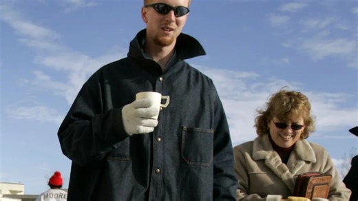 I smuggled my jailed lover out of prison in a dog crate while volunteering there