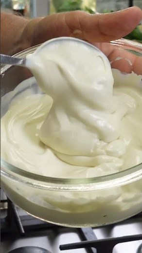 So wird veganes Tzatziki richtig cremig