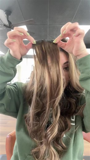 Seamless Clip-In Hair Extensions for a Flawless Look