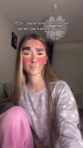 Emira (@emira.tna)’s videos with Witch Familiar (Classical) [Classic](143628) - dice