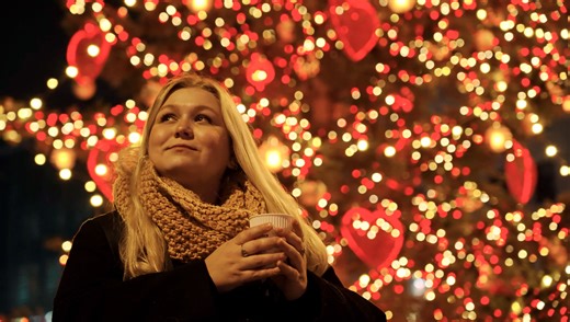 How to Create Stunning Christmas Bokeh Photos and Edit Faster With Zoner Photo Studio X