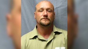 Murders of Bryia Runiewicz and Sabrina Vaughn by Bass Webb investigated on Evil Lives Here