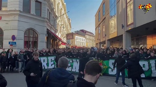 Se bilderna från GAIS-marsch i Göteborg