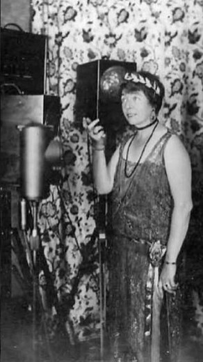 The first television program in the united states