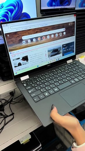 Dell XPS i5 7Gen 256Gb 8Gb 13.3 FHD Touchscreen 360ဒီဂရီခေါက်လို့ရ။ ¥25800. 819000ကျပ်။