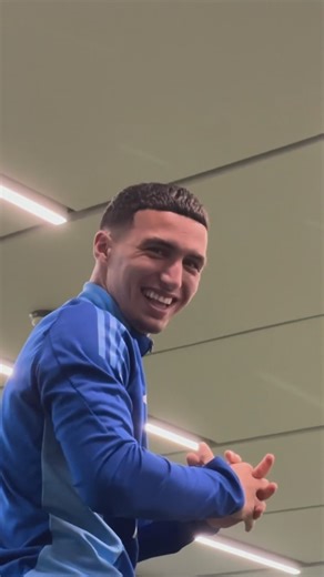 Staying limber 🔌 | Leicester City Football Club