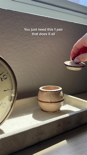 Loop Switch™ 2 earplugs give you flexible noise control, taking you from AM to PM, no matter what life throws at you:  1 earplug, 3 acoustic modes 魯 Rotating dial takes you from situation to situation ☁️ Silicone ear tips mean all-day comfort  Certified hearing protection Shop now and try with 100-day free returns. Ready to make it a night to remember? Pick up a pair today. | Loop | Facebook