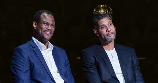 David Robinson reveals why teaming up with Tim Duncan worked so seamlessly: "We can get every rebound, we can block every shot…"