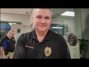 Employee Gets A Complaint To Chief of Police 1st Amendment Audit Lafayette, TN