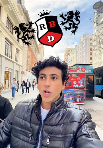 Testando meu espanhol de RBD em Madrid na Espanha 🇪🇸🇲🇽 #espanha #rbd #rebelde #mexico #español #españa #idiomas #language #spanish #espanhol #madrid #leoleomorais #léoléo