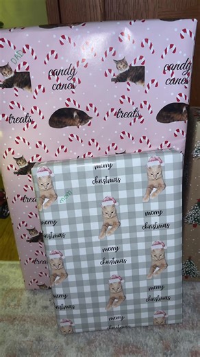 Mouse and moon wrapping paper!!!! #staples #wrappingpaper #diypaper #christmaspaper