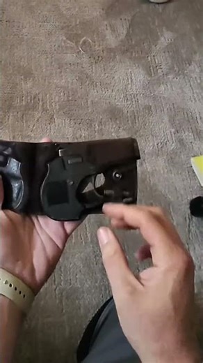 The reason I have no money 💰 cause my wallet is also packing