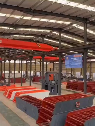 Panoramic view of the second workshop #machineryequipment #factorywork #sourcefactory##crushermanufacturers