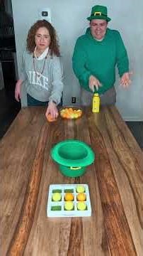 Épico Reto de Lanzar Ping Pong + 3 en Raya 🟠🟡🍀 #juegosenfamilia #juegosdemesa #divertido #tictactoe