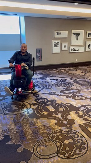 injured but have to record a @davechangshow podcast @cosmopolitan_lv and help out with a dinner tomorrow night at Bellagio with @momolongplay @chefmichaelmina @chefjgv This thing is saving my life. No more tears. | David Chang