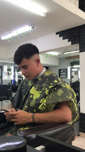 El arte del corte de cabello con Joni Lopez