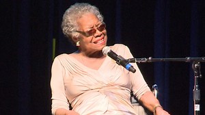 Maya Angelou advises students: ‘liberate yourselves’