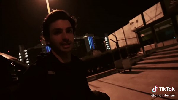 Carlos Sainz and One Direction Collaboration: Don't Blink Episode Tribute