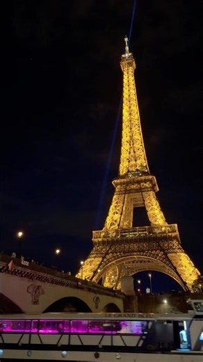 Eiffel Tower at Night – Sparkling Lights in Paris #paris #eiffeltower #france