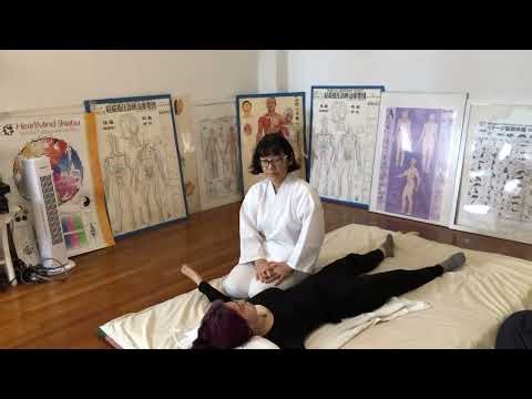 Kidney meridian (traditional and extension) - supine position | Five Lights Center of Shiatsu