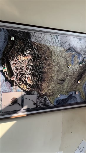 Explore the 3D USA Map Experience