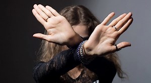 12 reactions | Let’s face it: rejection hurts. People cope with rejection in different ways, and Jesus was no exception. Learn about His rejection in today’s FRESH eDevotional. | Christianityworks | Facebook