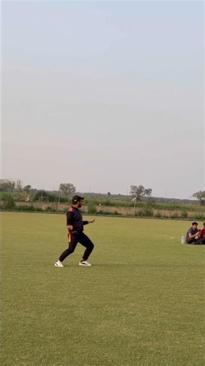 Trap set- leg slip quietly waiting in position 👀🏏#ytshorts#ytshort#shorts#ipl