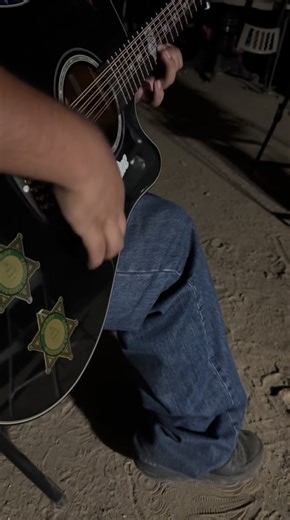 Ferny🎸 (@fernyguitarz)’s videos with original sound - Ferny🎸