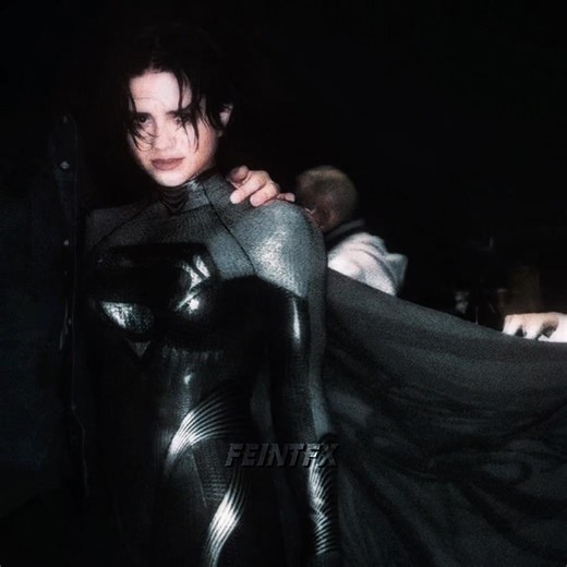 SUPER GIRL IN BLACK SUIT #edit #trendingshorts #trending #edits #fineshyt #sashacalle #supergirledit