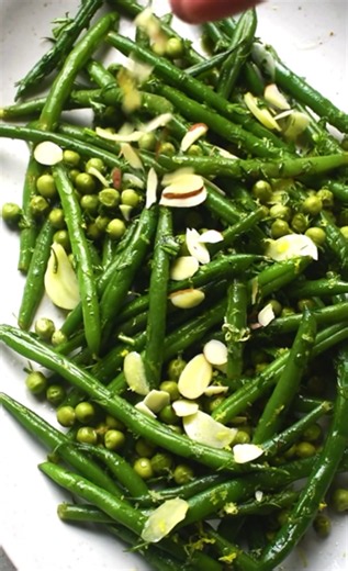 Lemon butter green beans and peas salad